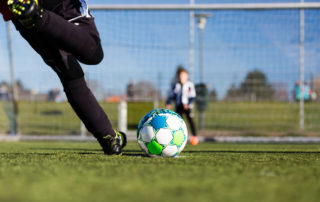 Gold Coast Surgery Center Getting Back In The Game: How Soon Can I Play Sports After ACL Reconstruction?