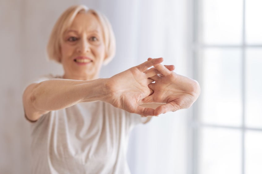 gold-coast-surgical-Arthritis-Pain-Exercise-vs-Surgery-For-Improved-Hand-Mobility
