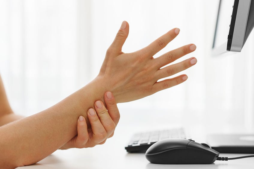 gold-coast-surgicenter-Hand-_-Wrist-Injury-When-Surgery-Restores-Your-Grip