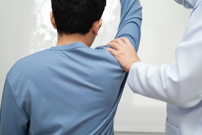 Gold-Coast-Surgery-Center-Shoulder-Instability-When-Physical-Therapy-Ends-Surgery-Begins