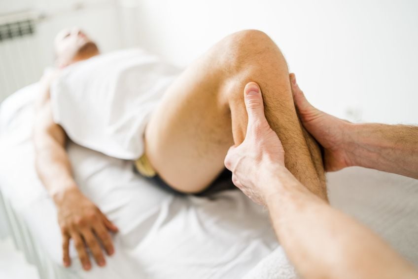 Gold-Coast-Surgicenter-Patellar-Tendonitis-When-Rest-Is-Not-Enough-What-Comes-Next